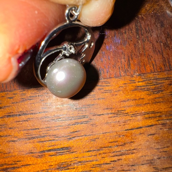 Genuine set of South sea 11-12mm huge pearl pendant . Gray and beige color - Picture 2 of 2